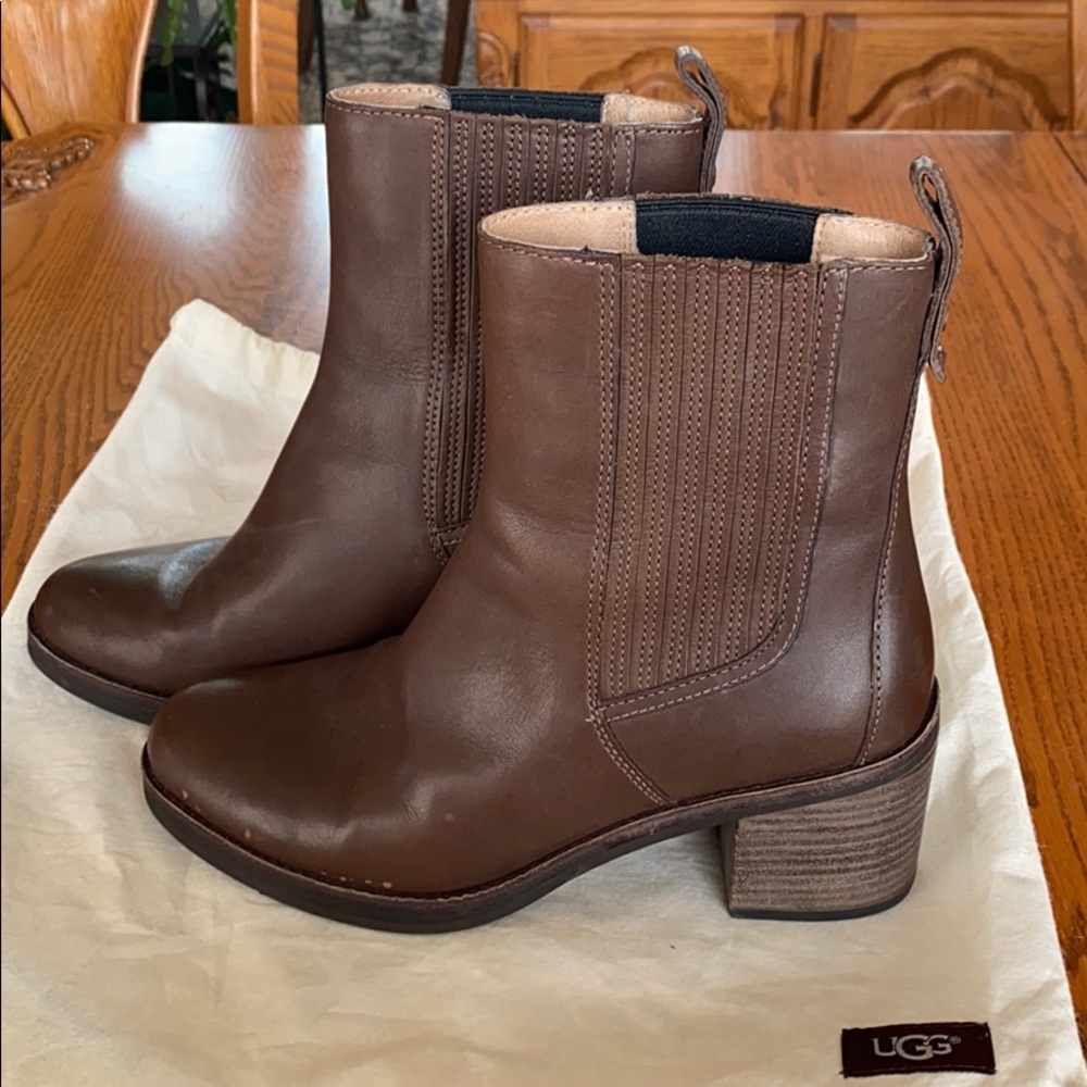 Ugg ‘Camden’ Ankle Boot in Brown